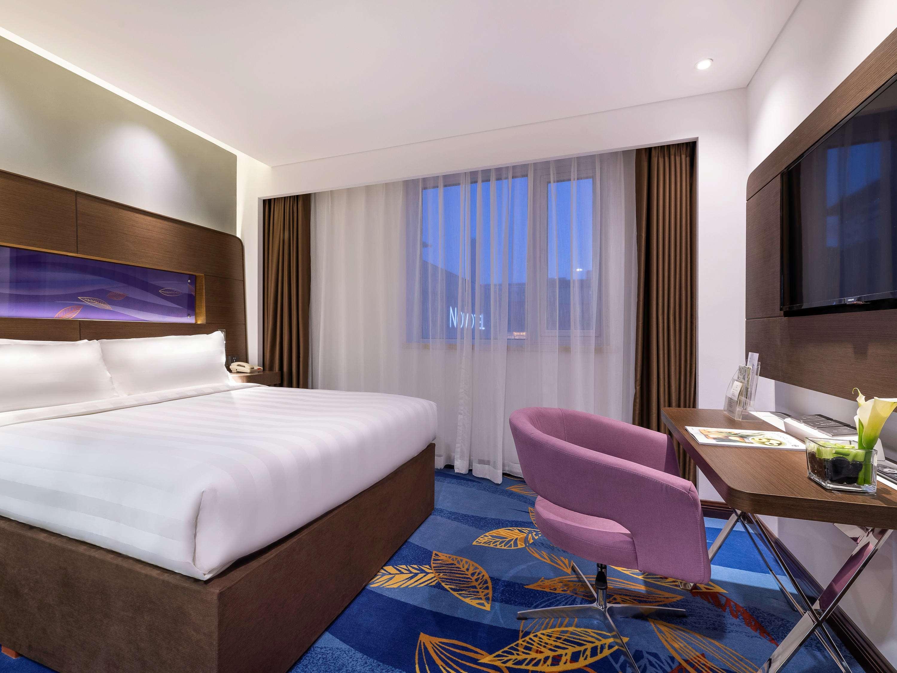 Novotel Beijing Peace Exterior foto