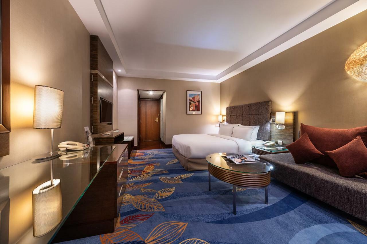 Novotel Beijing Peace Exterior foto